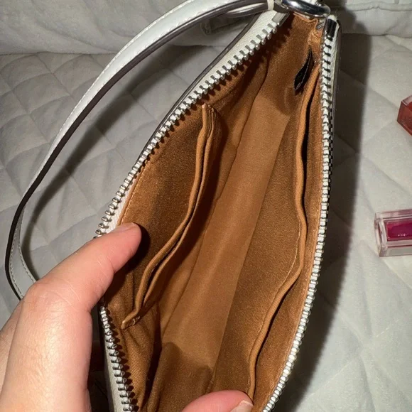 Coach nolita  ( white) - Picture 3 of 3